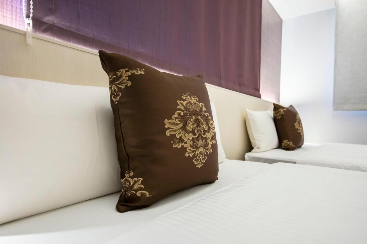 GRAND BASE Okayama Ekimae Aparthotel Bagian luar foto